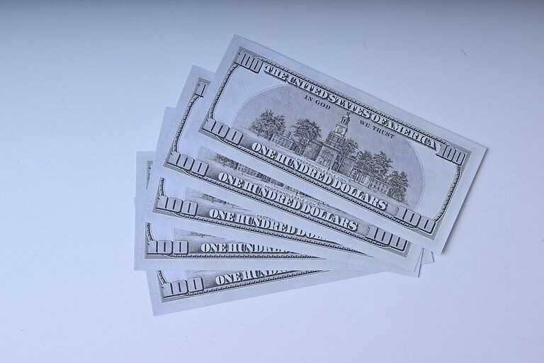 Prop Classic Hundred Dollar Bills